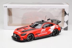 Mercedes AMG GT Black Series F1 Safety Car 2022 Minichamps 1:18 153032093 Kovina – slika 6 od 6