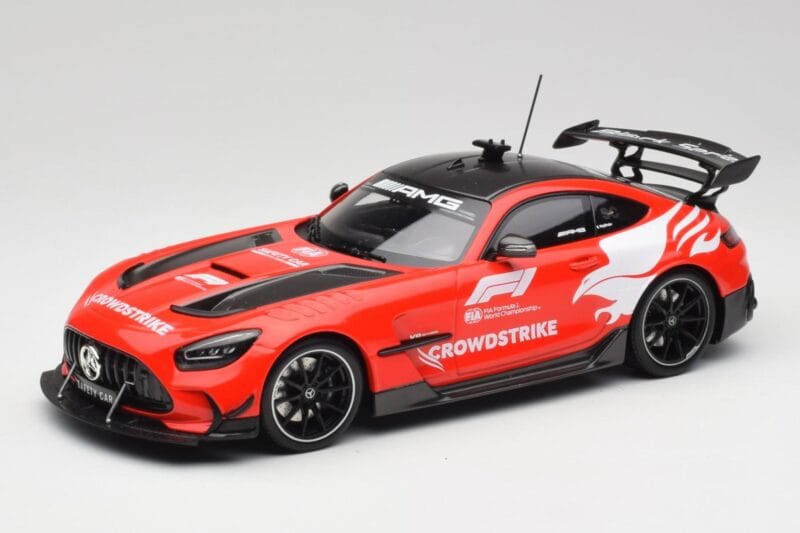 Mercedes AMG GT Black Series F1 Safety Car 2022 Minichamps 1:18 153032093 Kovina