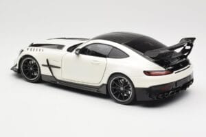 Mercedes AMG GT C190 Black Series Diamond White Metallic Minichamps 1:18 110032020 Kovina – slika 7 od 8