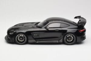 Mercedes AMG GT C190 Black Series Jet Black Metallic Minichamps 1:18 155032024 Kovina – slika 3 od 6