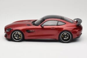 Mercedes AMG GT R C190 Jupiter Red Metallic Minichamps 1:18 155036027 Kovina – slika 3 od 6