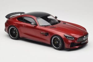 Mercedes AMG GT R C190 Jupiter Red Metallic Minichamps 1:18 155036027 Kovina – slika 4 od 6