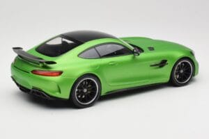 Mercedes AMG GT R C190 Mat Zelen Minichamps 1:18 155036020 Kovina – slika 2 od 6