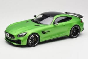 Mercedes AMG GT R C190 Mat Zelen Minichamps 1:18 155036020 Kovina