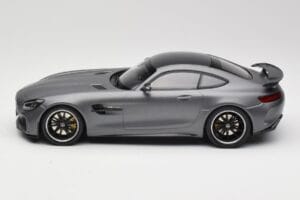 Mercedes AMG GT R C190 Mat Siv Metalik Minichamps 1:18 155036026 Kovina – slika 3 od 6
