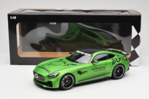 Mercedes AMG GT R C190 Ringtaxi Minichamps 1:18 155036091 Kovina – slika 6 od 6