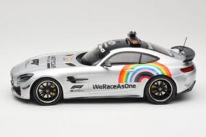 Mercedes AMG GT R C190 Safety Car F1 2020 Minichamps 1:18 155036092 Kovina – slika 3 od 6