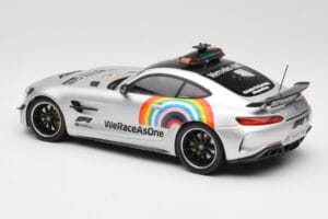 Mercedes AMG GT R C190 Safety Car F1 2020 Minichamps 1:18 155036092 Kovina – slika 5 od 6