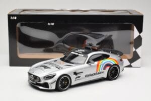 Mercedes AMG GT R C190 Safety Car F1 2020 Minichamps 1:18 155036092 Kovina – slika 6 od 6