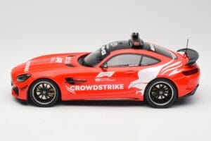 Mercedes AMG GT R C190 Safety Car F1 2021 Minichamps 1:18 155036095 Kovina – slika 3 od 6