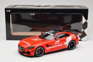 Mercedes AMG GT R C190 Safety Car F1 2021 Minichamps 1:18 155036095 Kovina – slika 6 od 6