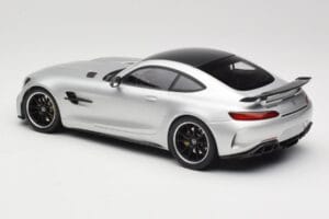 Mercedes AMG GT R C190 Srebrn Minichamps 1:18 155036025 Kovina – slika 5 od 6