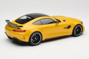 Mercedes AMG GT R C190 Rumen Minichamps 1:18 155036021 Kovina – slika 2 od 6