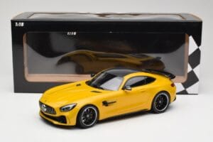 Mercedes AMG GT R C190 Rumen Minichamps 1:18 155036021 Kovina – slika 6 od 6