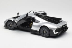 Mercedes AMG One Hightech Srebrna NZG 1:18 B66961043 Kovina – slika 5 od 8