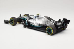 Mercedes AMG Petronas Motorsport W10 #77 V. Bottas 2nd Place Chinese GP 2019 Minichamps 1:18 110190377 Kovina – slika 5 od 6