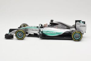 Mercedes AMG Petronas W06 Hybrid #44 L. Hamilton F1 World Champion 2015 Minichamps 1:18 186150044 Kovina – slika 3 od 6
