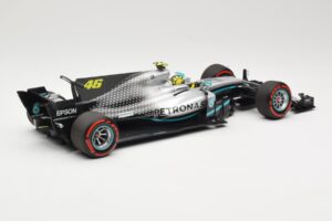 Mercedes AMG Petronas W08 V. Rossi Ride Swap Valencia December 2019 Minichamps 1:18 110191746 Kovina – slika 2 od 6