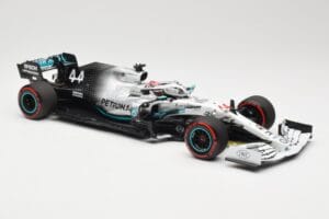 Mercedes AMG Petronas W10 #44 L. Hamilton Winner German GP 2019 Minichamps 1:18 110191144 Kovina – slika 4 od 6