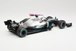 Mercedes AMG Petronas W10 #44 L. Hamilton Winner British GP 2019 Minichamps 1:18 110191044 Kovina – slika 2 od 6