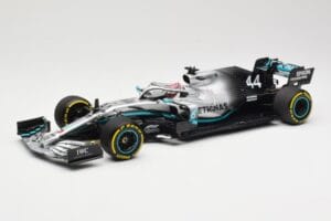 Mercedes AMG Petronas W10 #44 L. Hamilton Winner Chinese GP 2019 Minichamps 1:18 110190344 Kovina