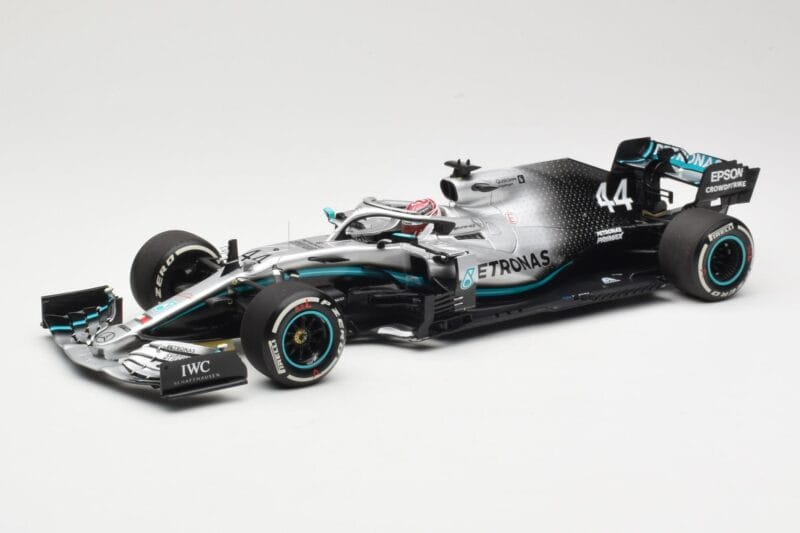 Mercedes AMG Petronas W10 EQ Power+ #44 L. Hamilton USA GP F1 World Champion 2019 Minichamps 1:18 110191844 Kovina