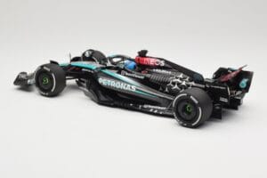 Mercedes AMG Petronas W15 E Performance #63 G. Russell Winner Austrian GP 2024 Minichamps 1:18 110241163 Kovina – slika 5 od 6