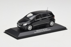 Mercedes B-Class W245 Avtošola Črna Minichamps 1:43 MB005 Kovina – slika 2 od 4