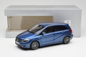 Mercedes B-Class W246 Lotus Modra Metalik Norev 1:18 B66961410 Kovina – slika 8 od 8