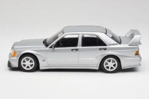 Mercedes 190E W201 2.5-16 EVO 2 Astral Srebrna Metallic Minichamps 1:18 155036101 Kovina – slika 3 od 6