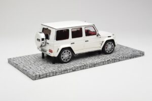 Mercedes Brabus B63 620 Widestar Pearl White Minichamps 1:18 107032201 Kovina – slika 2 od 6