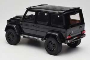Mercedes Brabus G 500 4x4 Squared Črn GT Spirit 1:18 GT143 Smola – slika 5 od 6