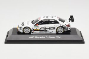 Mercedes C-Class C204 DTM #7 P. di Resta DTM 2010 Minichamps 1:43 B66961413 Kovina