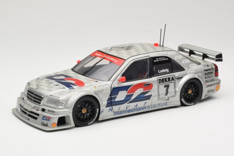 Mercedes C-Class W202 #7 K. Ludwig AMG-Mercedes Team Zakspeed DTM 1994 UT Models 1:18 180943307 Kovina