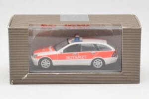 Mercedes C-Class S203 Notarzt Minichamps 1:43 430030190 Kovina – slika 4 od 4