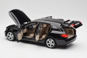 Mercedes C-Class S205 T-Modell Črn Norev 1:18 B66960259 Kovina – slika 5 od 8