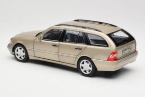 Mercedes C-Class T-Model W202 Smoke Silver Norev 1:18 183388 Kovina – slika 7 od 8