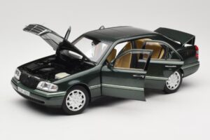 Mercedes C-Class W202 Malachite Green Norev 1:18 183372 Kovina – slika 2 od 8