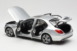 Mercedes C-Class W205 Iridium Srebrna Metalik Norev 1:18 B66960253 Kovina – slika 5 od 8