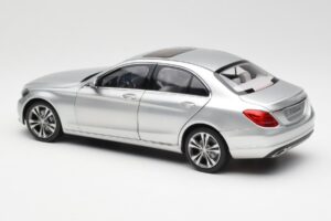 Mercedes C-Class W205 Iridium Srebrna Metalik Norev 1:18 B66960253 Kovina – slika 7 od 8