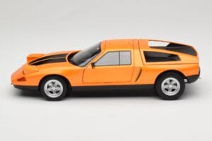 Mercedes C111 II White Autumn Metallic Norev 1:18 183050 Kovina – slika 4 od 10