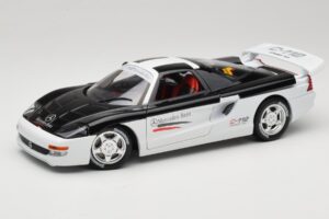 Mercedes C112 Sport Bel & Črn Guiloy 1:18 68521 Kovina