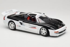 Mercedes C112 Sport Bel & Črn Guiloy 1:18 68521 Kovina – slika 6 od 8