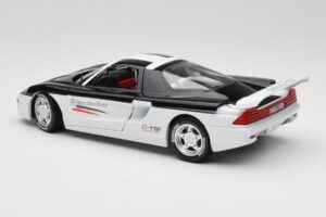 Mercedes C112 Sport Bel & Črn Guiloy 1:18 68521 Kovina – slika 7 od 8