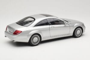 Mercedes CL-Class C216 Srebrna AUTOart 1:18 76164 Kovina – slika 3 od 8