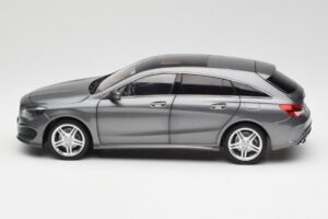 Mercedes CLA C117 Mountain Siv Norev 1:18 B66960351 Kovina – slika 4 od 8