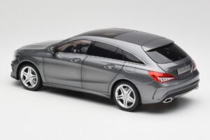 Mercedes CLA C117 Mountain Siv Norev 1:18 B66960351 Kovina – slika 7 od 8