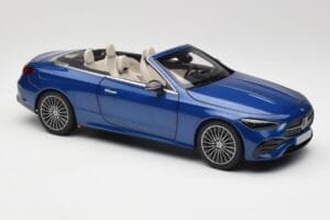 Mercedes CLE Kabriolet A236 Modra Norev 1:18 B66960653 Kovina – slika 7 od 9