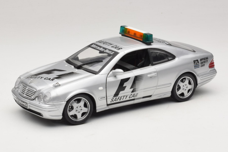 Mercedes AMG CLK 55 F1 Safety Car Maisto 1:18 B66005234 Kovina