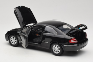 Mercedes CLK C209 Black Metallic Kyosho 1:18 B66962149 Kovina – slika 5 od 8